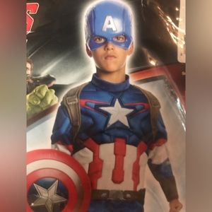 NWT Licensed Marvel Avengers 2 Age of Ultron Captain America Costume, Child LG